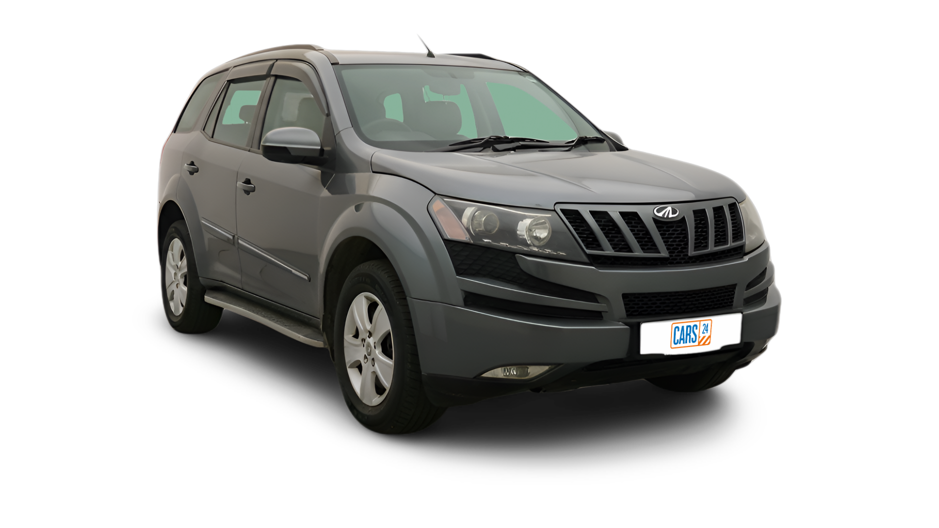 Mahindra XUV500-img